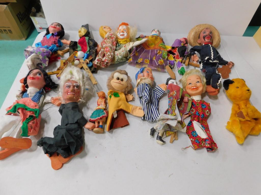 Lot of Vintage Puppets and Dolls incl Marionettes , (1 of 6)