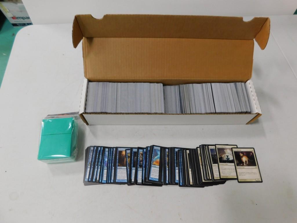 Magic the Gathering Cards Approx 1000: Magic the Gathering Cards 17" Box and a New in Package Deck Box