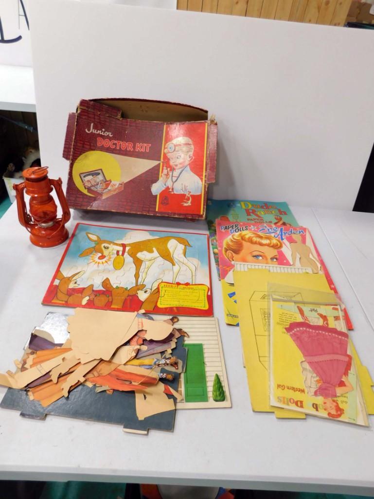 Vintage Paper Dolls , Orange Small Lantern , Rudolph (1 of 1)