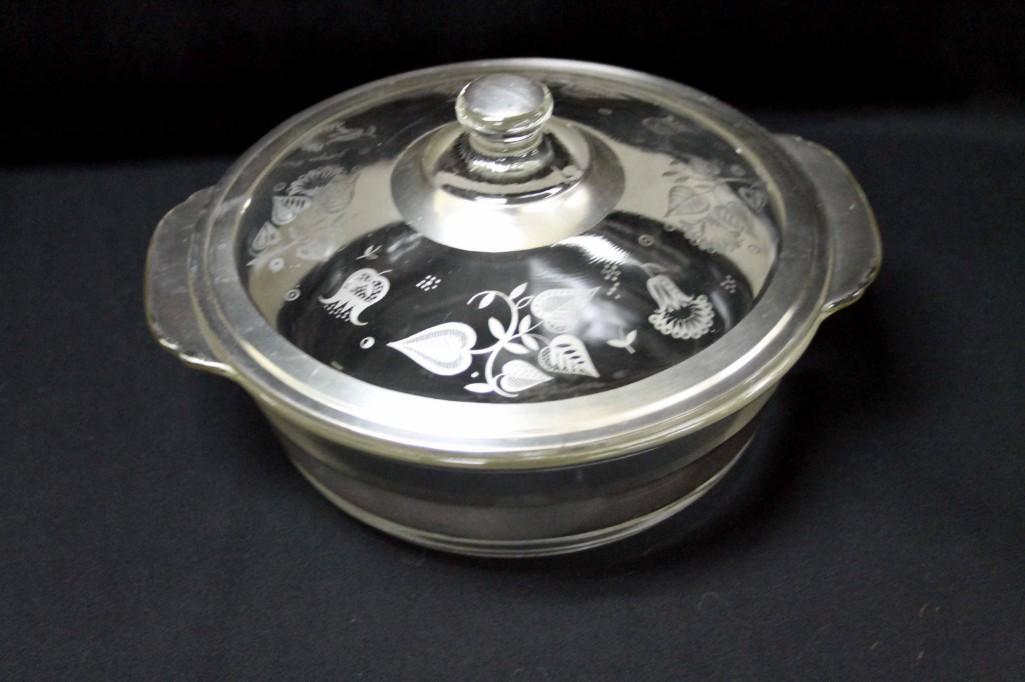 Georges Briard for Fire King Glass Casserole with (1 of 6)