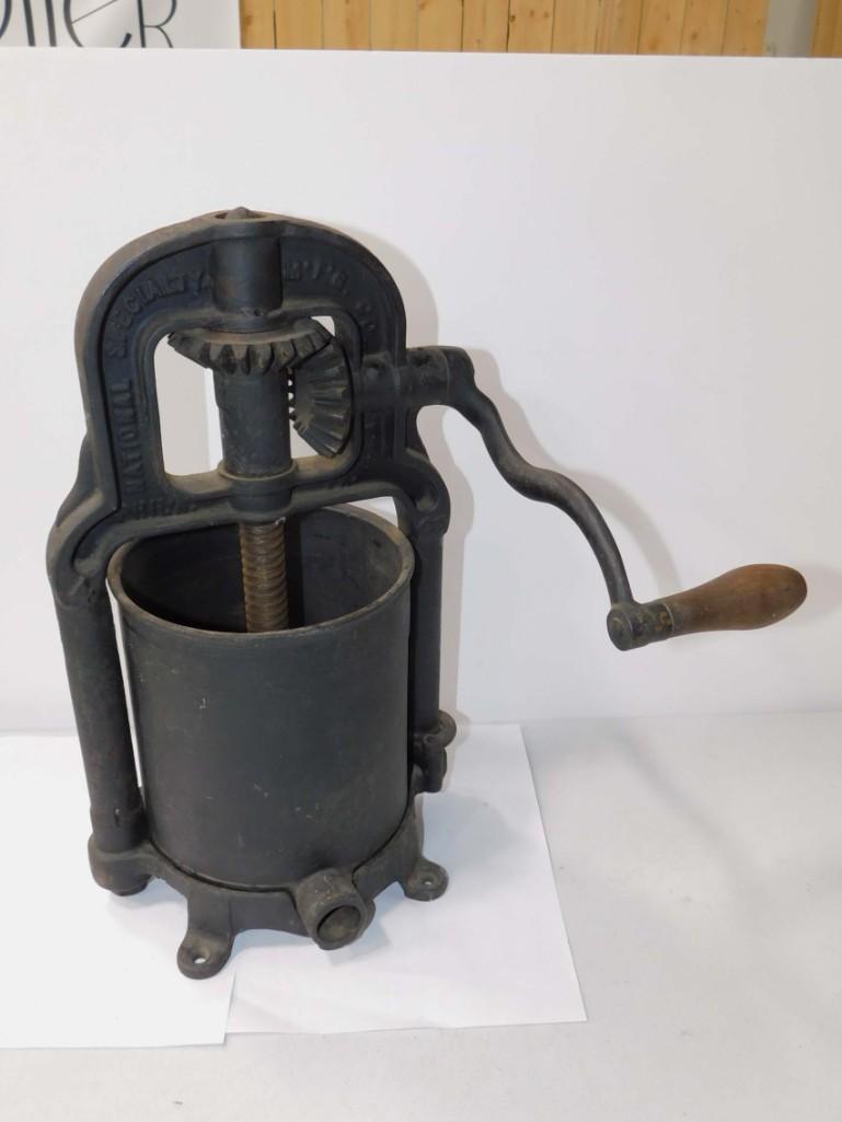 Cast Iron Lard Press National Specialty Manufacturing (1 of 6)