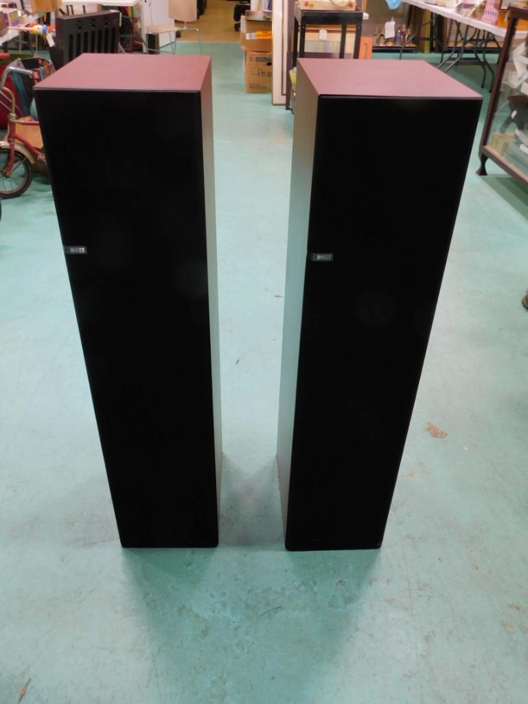 Pair of KEF Speakers Model Q900 (1 of 6)