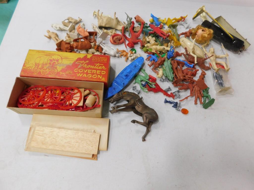 Lot of Vintage Frontier Covered Wagon Unbuilt , (1 of 6)