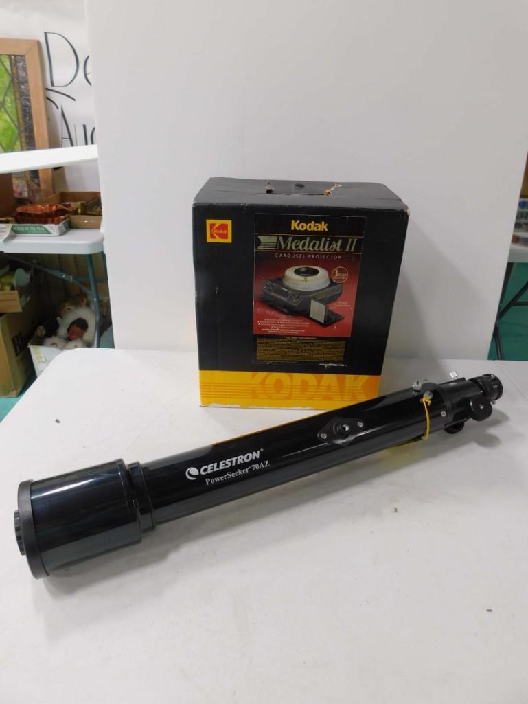Kodak Medalist 2 in Box Slide Carousel Projector and (1 of 4)