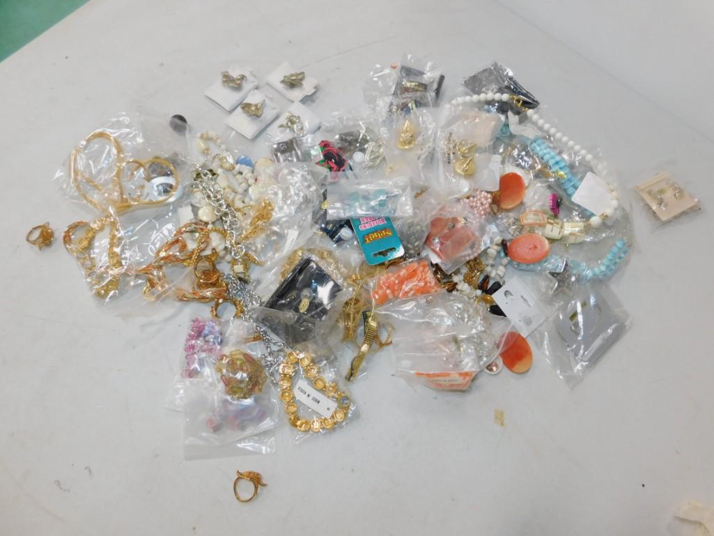 Lot of Costume Jewelry incl Earrings , Rings , Chains , (1 of 5)