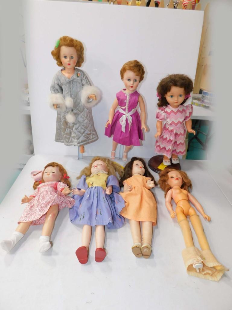 7 Vintage Dolls 1950s Hard Plastic and Vinyl Fashion (1 of 6)