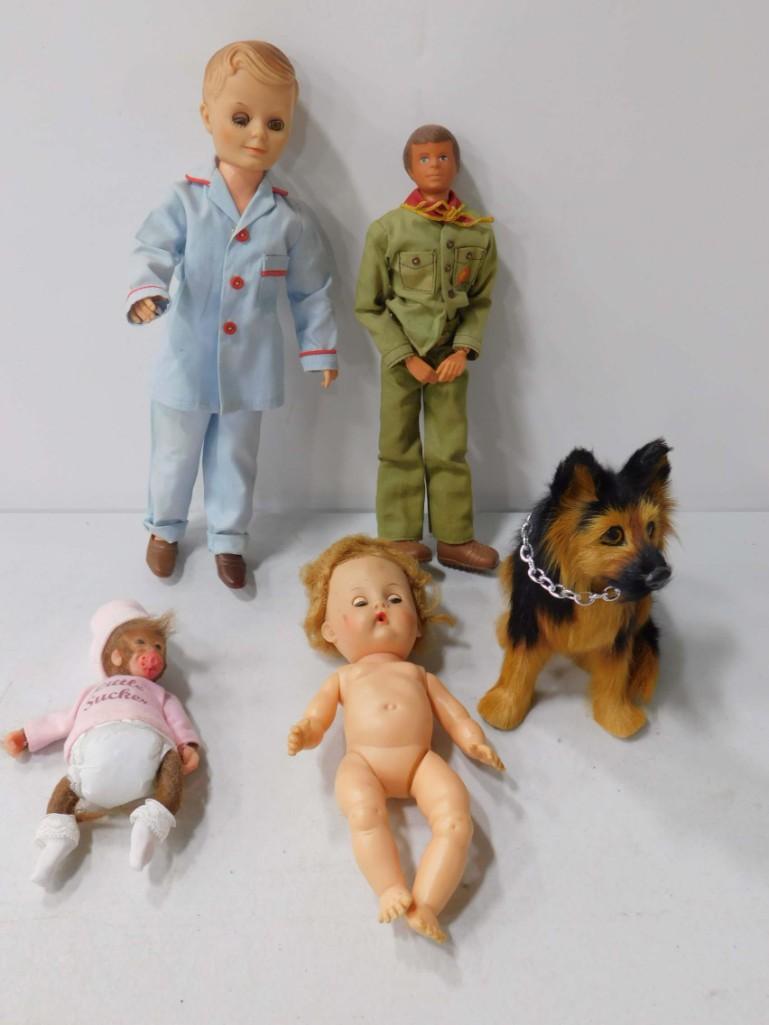 Vintage 1950s-1960s Uneeda Dad , 1974 Kenner Boy Scout (1 of 5)