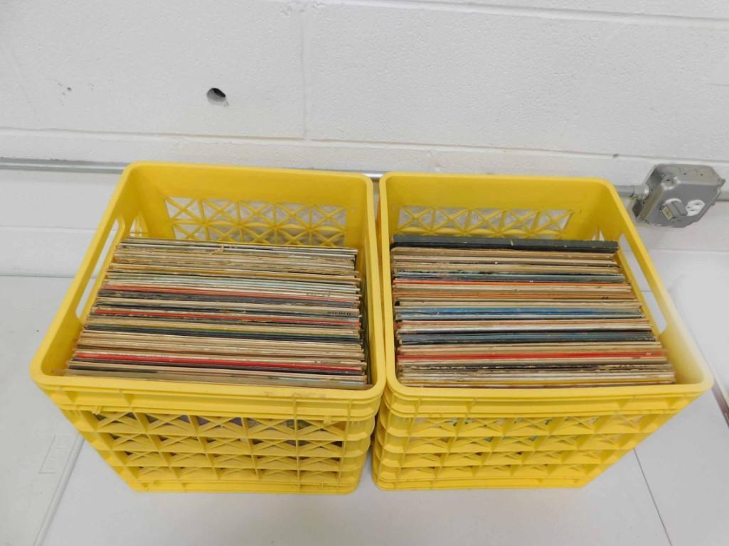Large Lot of Vinyl Records incl Smokey and the Bandit ,: Large Lot of Vinyl Records incl Smokey and the Bandit , Frank Sinatra , etc Condition: unchecked and unplayed