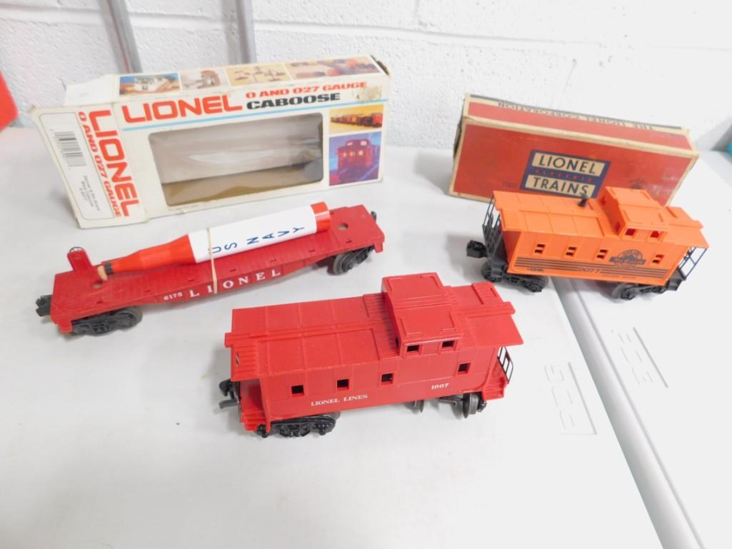 Lot of Lionel incl Flatbed Car with Navy Rocket, Lionel: Lot of Lionel incl Flatbed Car with Navy Rocket, Lionel Caboose with Box , Lionel Caboose with Box