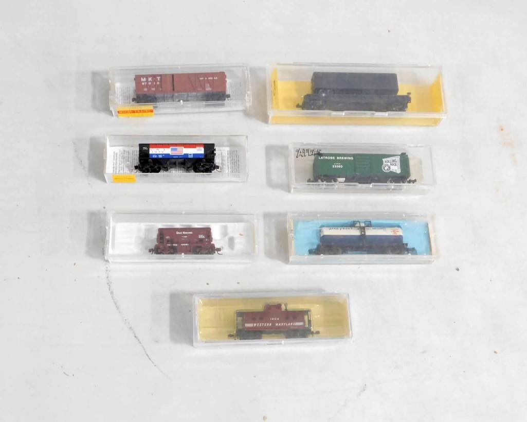 7 Micro Machine Train Cars (1 of 4)