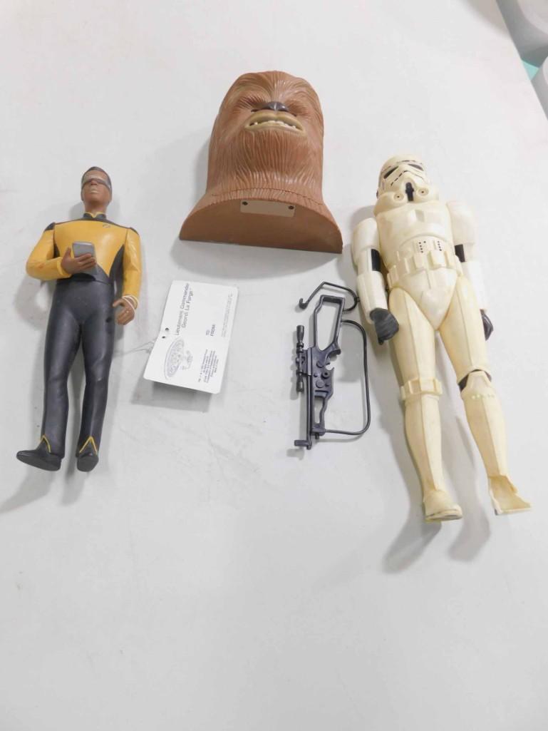 Star Wars and Star Trek Toys incl Chewbacca Micro (1 of 5)