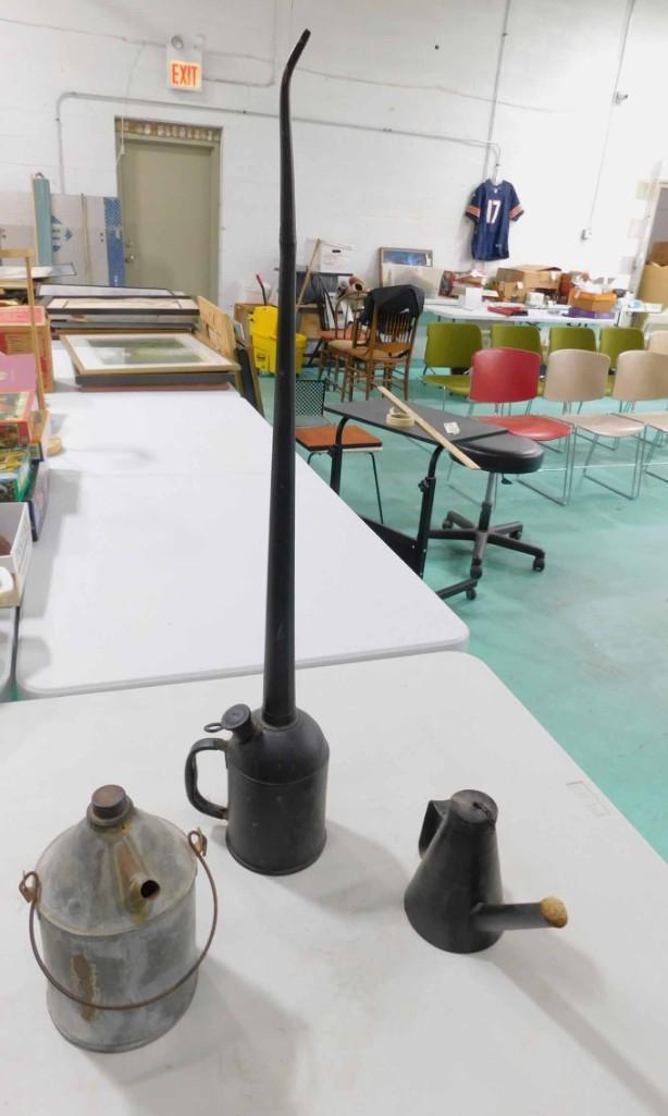 Large Vintage Oil Cans (1 of 5)