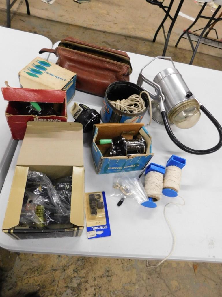 Misc Fishing and Garage Lot incl Light  , Maxwell House (1 of 7)