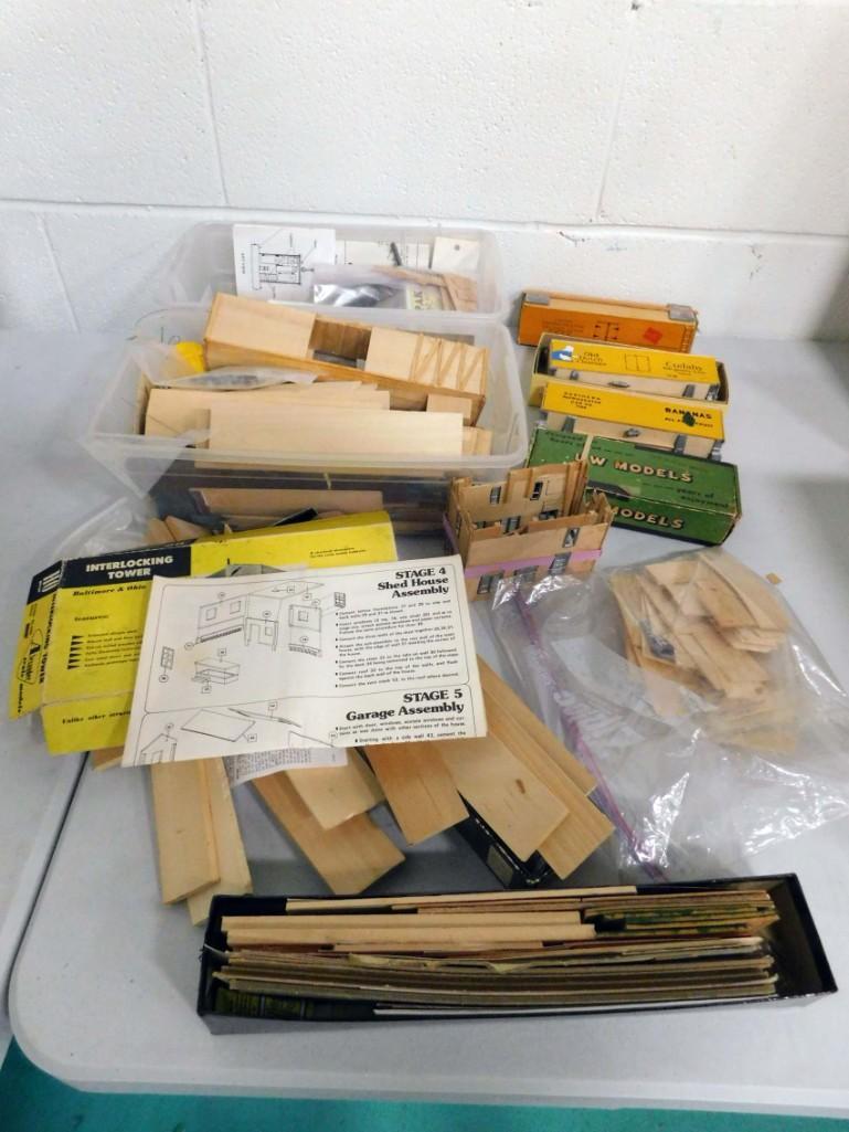 Lot of HO Scale Train Car Kit Pieces (1 of 9)