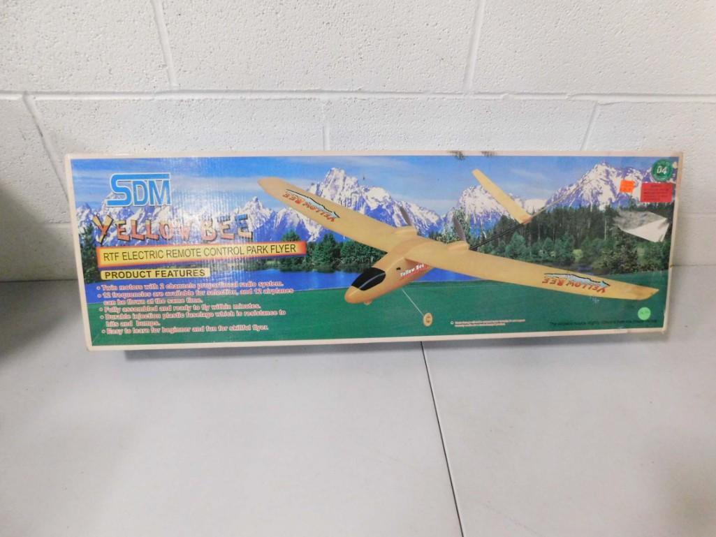 SDM Yellow Bee Remote Control Park Flyer Airplane Kit (1 of 5)