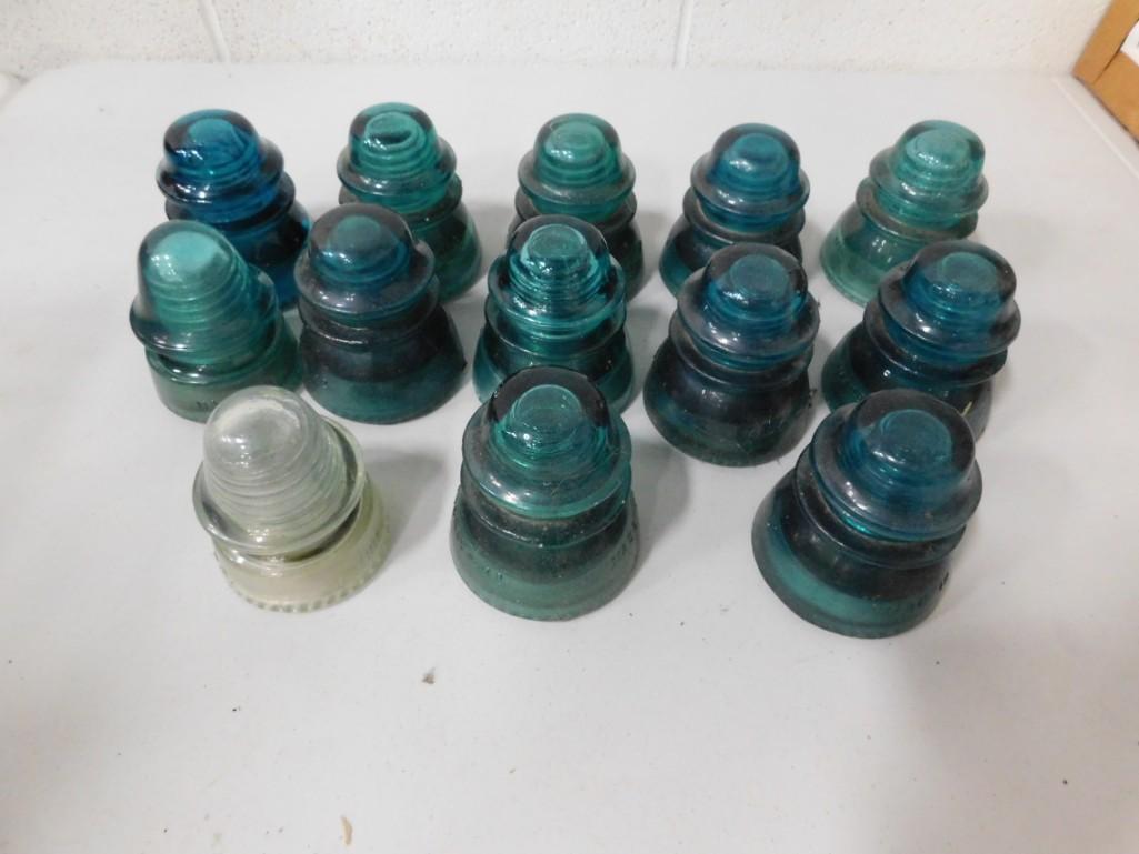 13 Glass Insulators incl 12 Blue and 1 Clear: 13 Vintage Glass Insulators incl 12 Blue and 1 Clear