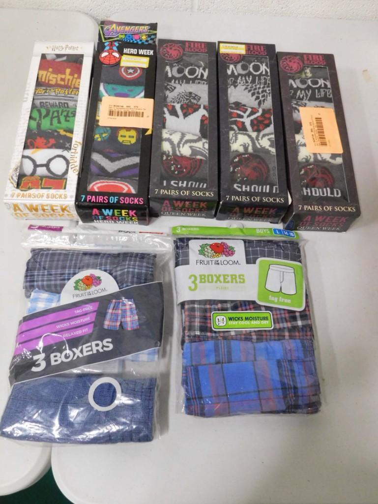 Lot of Men's Apparel incl Harry Potter Socks , Avengers (1 of 4)