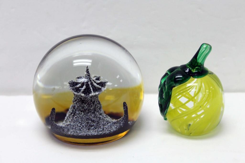 2 Glass Paperweights incl Caithness Marrakesh Scotland (1 of 8)