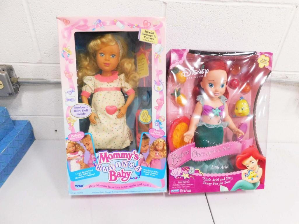 2 Dolls incl Tyco Mommy's Having a Baby New in Box and (1 of 3)