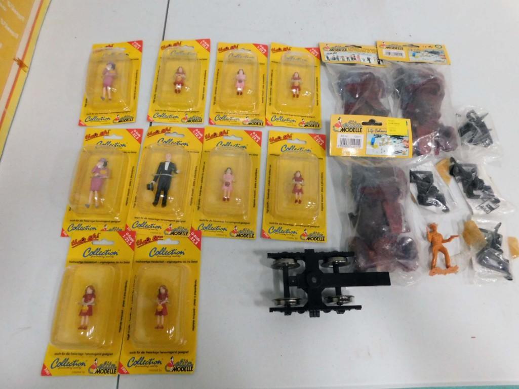 Toy Lot incl 10 Elita Modelle Handpainted German (1 of 6)