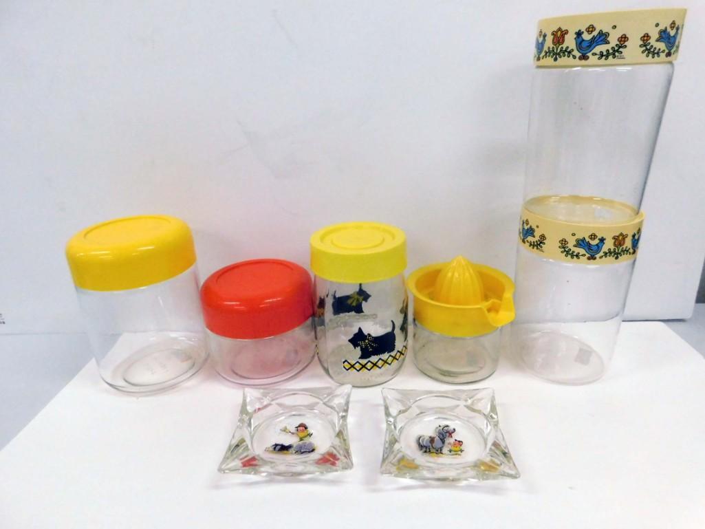 Vintage Canisters , Ashtrays , Juicer (1 of 4)