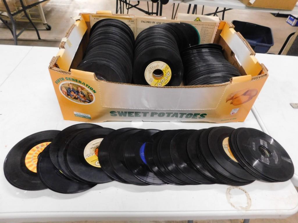 Lot of 45 RPM Vinyl Records incl 1950s and 1960s, (1 of 3)