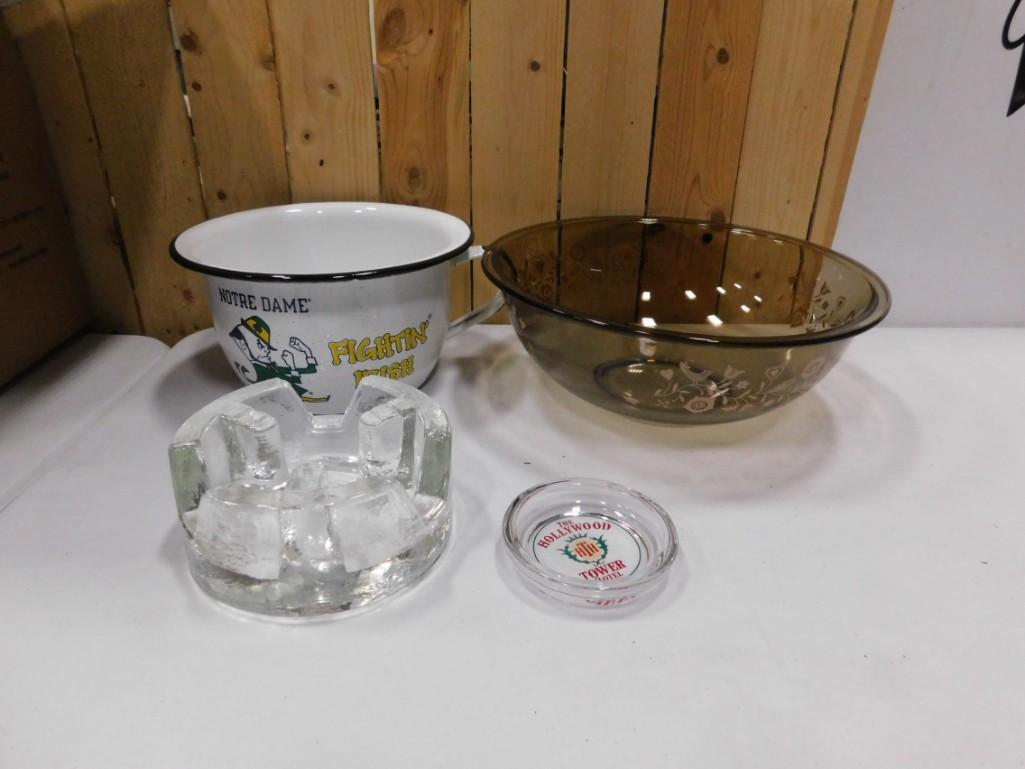 Vintage Pyrex Festive Harvest Bowl , 2 Vintage Ashtrays (1 of 5)