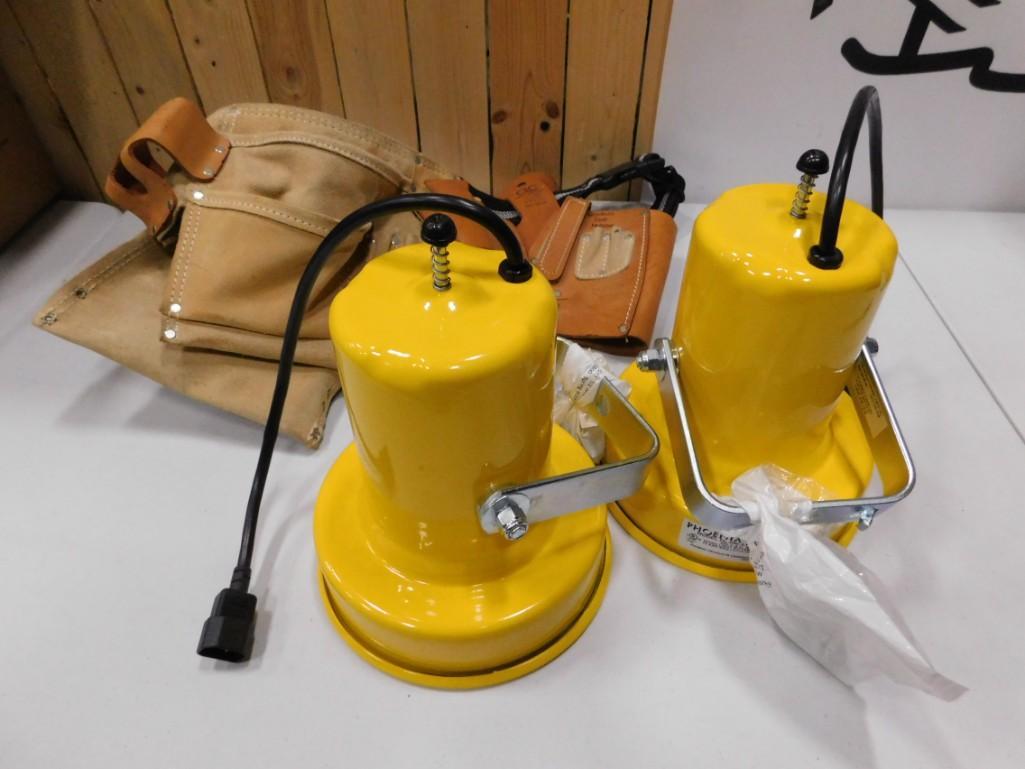 2 Phoenix Dock Lites and a Leather Tool Belt (1 of 4)