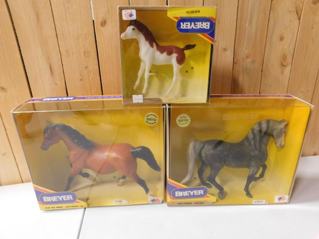 3 Breyer Horses Loose in Boxes (1 of 7)