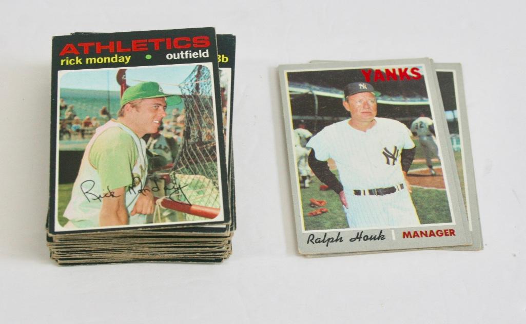 Lot of 60+ 1970 / 1971 Topps Baseball Cards (1 of 3)