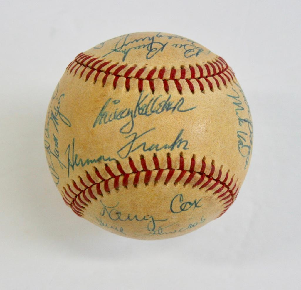 1979 Cubs Team Signed Baseball (1 of 6)