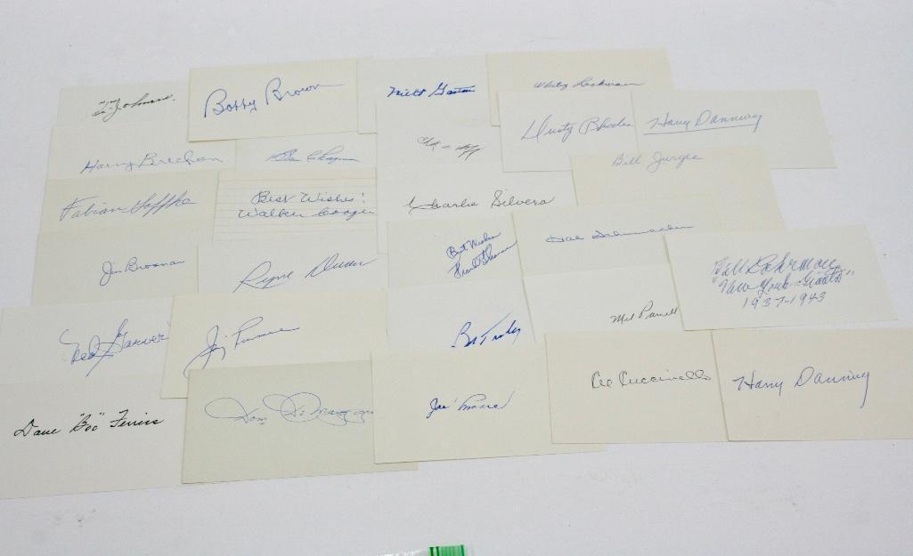 25+ Signed Index Cards - Baseball Players From The (1 of 7)