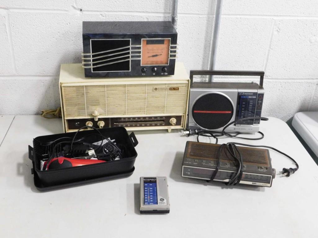 Lot of Radios , and a Hair Clipper . Includes General: Lot of Radios , and a Hair Clipper . Includes General Electric , Manhattan WWTTON Reproduction , Emerson , etc