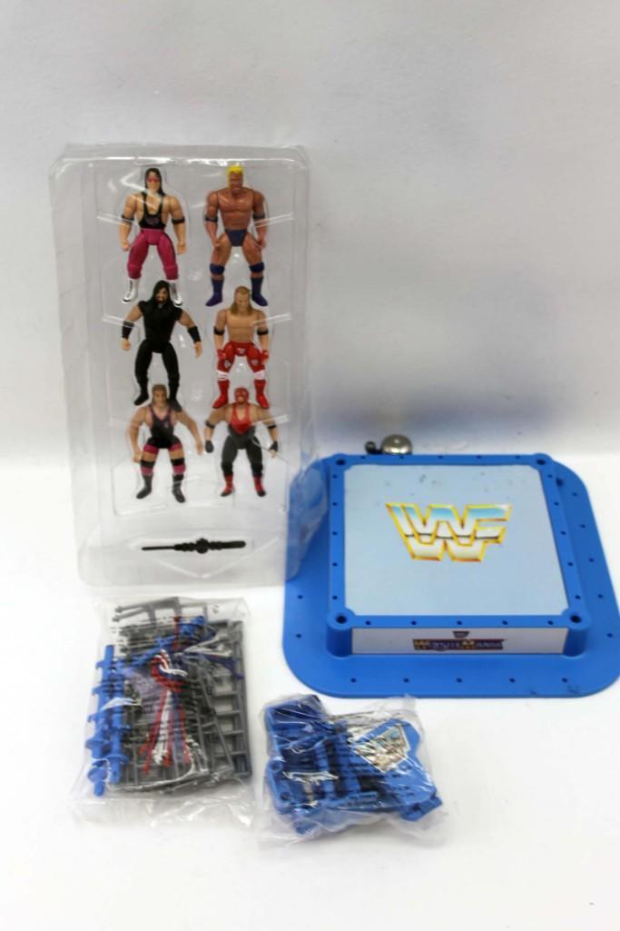 Vtg 1997 WWF Wrestlemania Action Ring and 6 Wrestler (1 of 5)