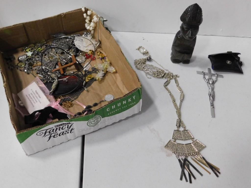 Costume Jewelry , Religious Items, Pendants , Necklaces (1 of 5)