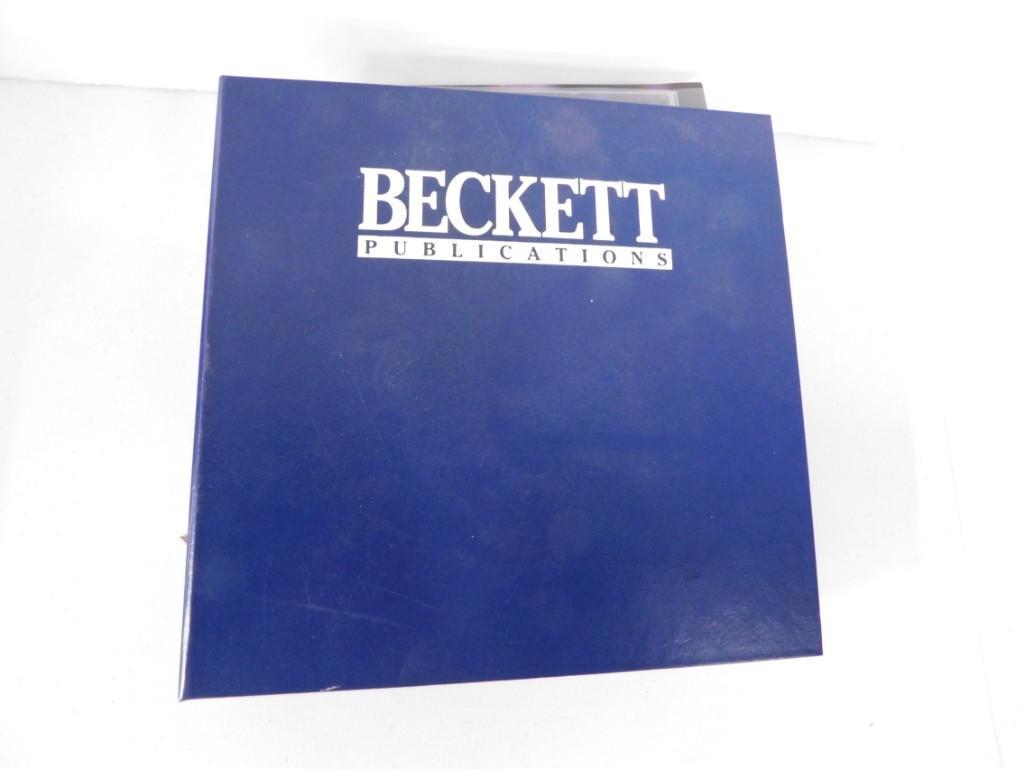 Beckett Sports Magazine Binder Filled with Beckett (1 of 4)