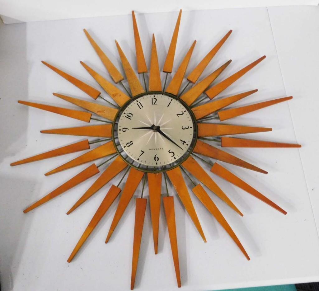 Mid Century Mod Sunburst Wall Clock (1 of 5)
