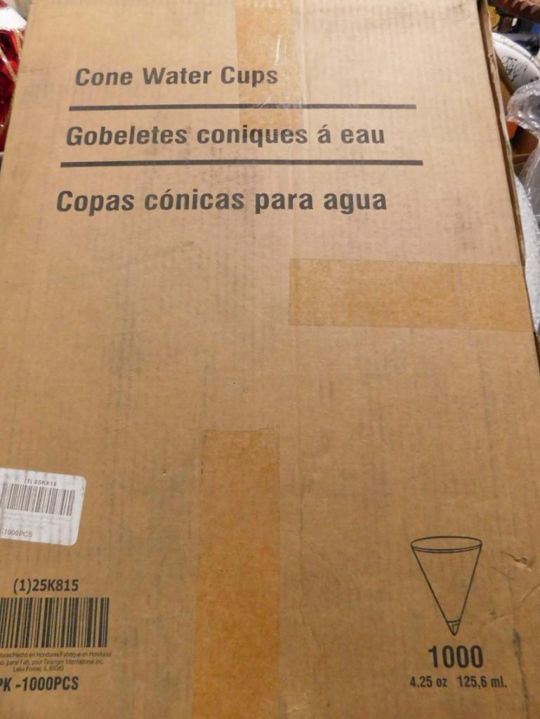 1000 Cone Water Cups (1 of 2)