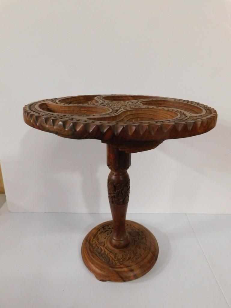 Carved Wood Table Dish with Collapsible Indents (1 of 5)