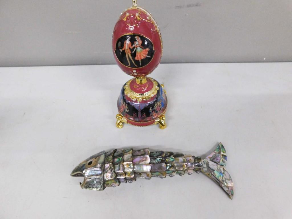 Ardleigh Elliott Egg Music Box and a Reticulated (1 of 5)