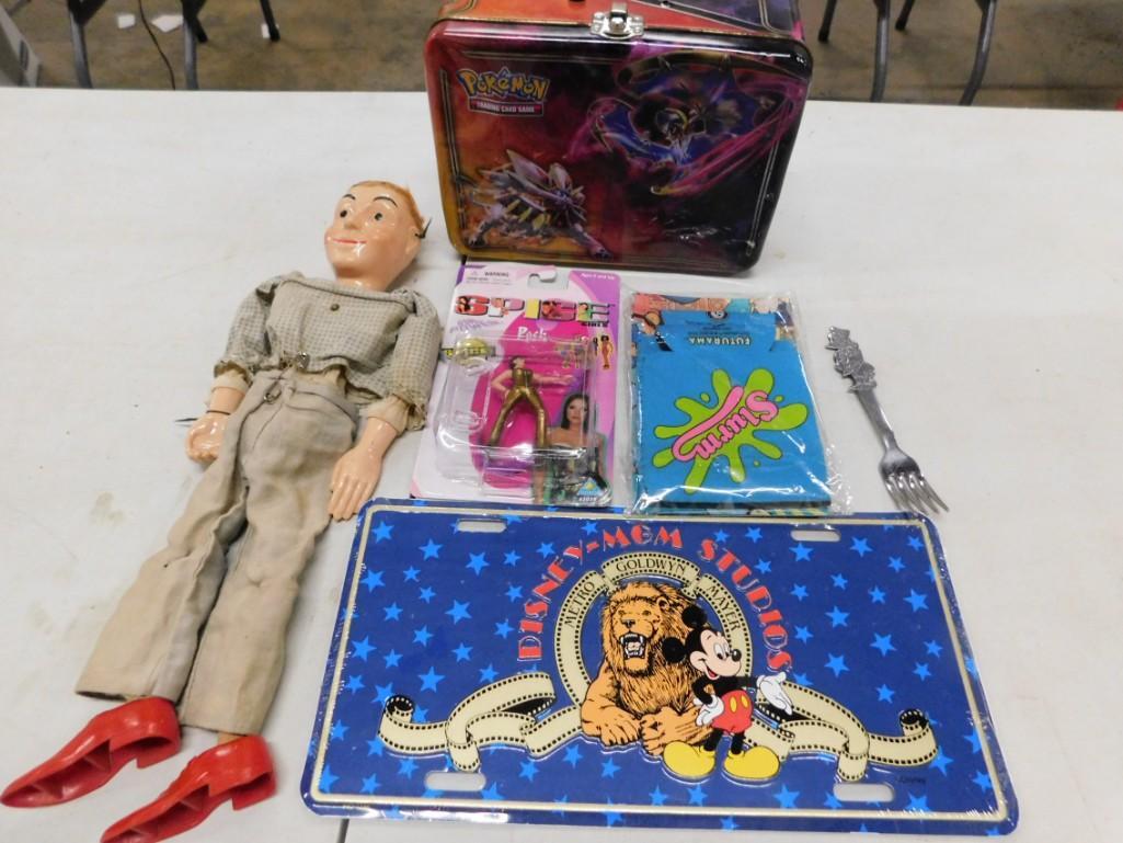 Collectibles incl Pokemon Lunchbox , Vintage Doll , (1 of 9)