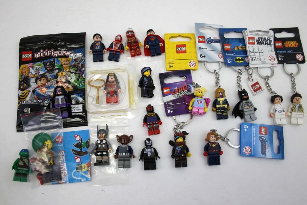 20 Lego TV show Friends , Star Wars , Marvel / DC (1 of 5)