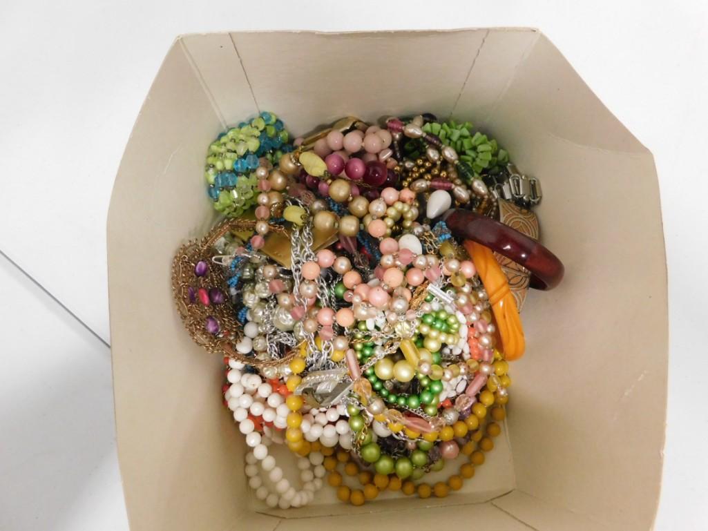 Vintage Costume Jewelry incl 2 Bakelite Bracelets (1 of 1)