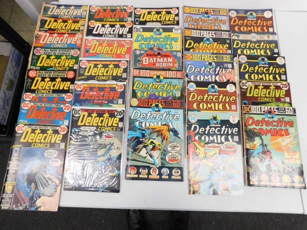 Vintage Comic Books incl Detective Comics Featuring (1 of 5)