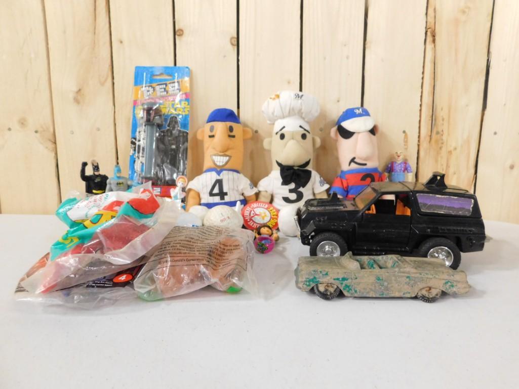 Lot of Small Toys incl Bean Bag Plush , Pez , etc (1 of 3)
