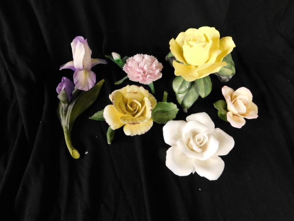Porcelain Flowers Napolian , Goldinger , Capodimonte ,: Lot of 6 Porcelain Flowers including Napolian , Goldinger , Capodimonte , etc . Condition: amazingly, I don't see any chips but please examine the photos carefully.