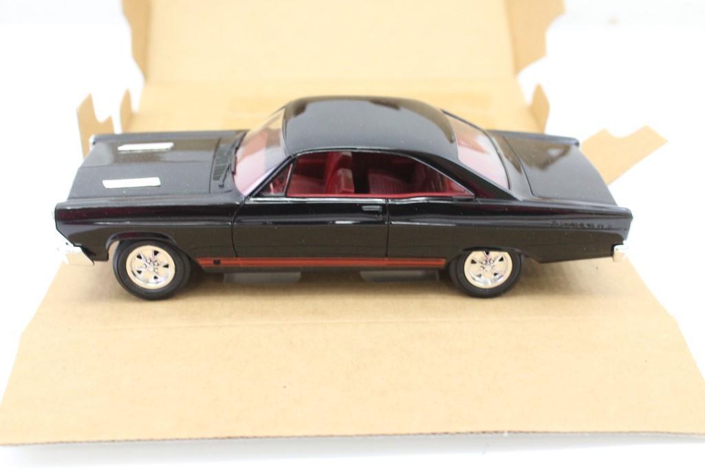 Gmp 1:18 1966 Ford Fairlane Gt/a Diecast Car Model Gmp 1:18 1966 Ford Fairlane Gt/a Diecast Car Model