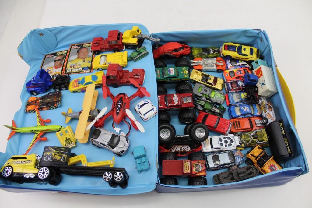 Matchbox Case with Assorted Cars , Trucks , Vehicles , (1 of 5)