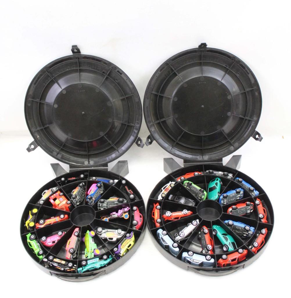 2 Hot Wheels Super Rally Cases with 40 Cars (1 of 5)