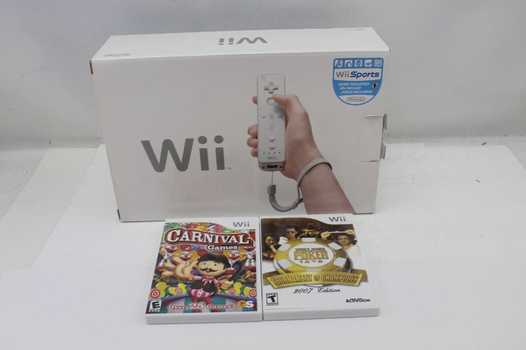 Nintendo Wii with box and two games (1 of 5)